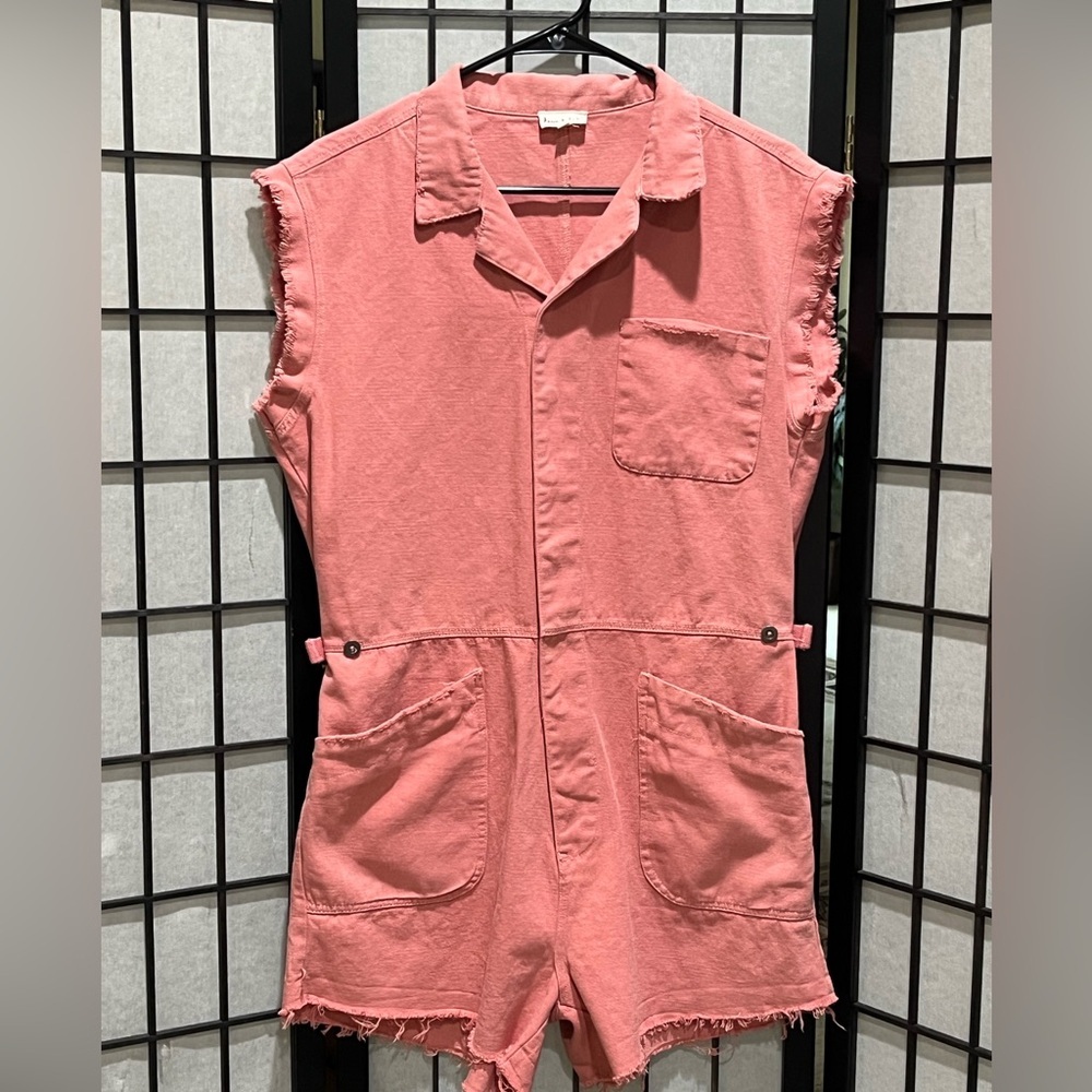 Aaron & Amber Coral Sleeveless DENIM Romper SIZE M
